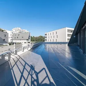 L'estrade Apartment
